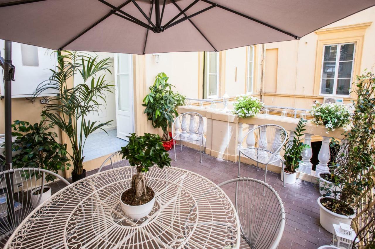 Regina Elena Bed & Breakfast Naples Luaran gambar