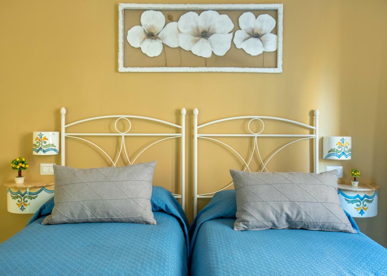 Regina Elena Bed & Breakfast Naples Luaran gambar