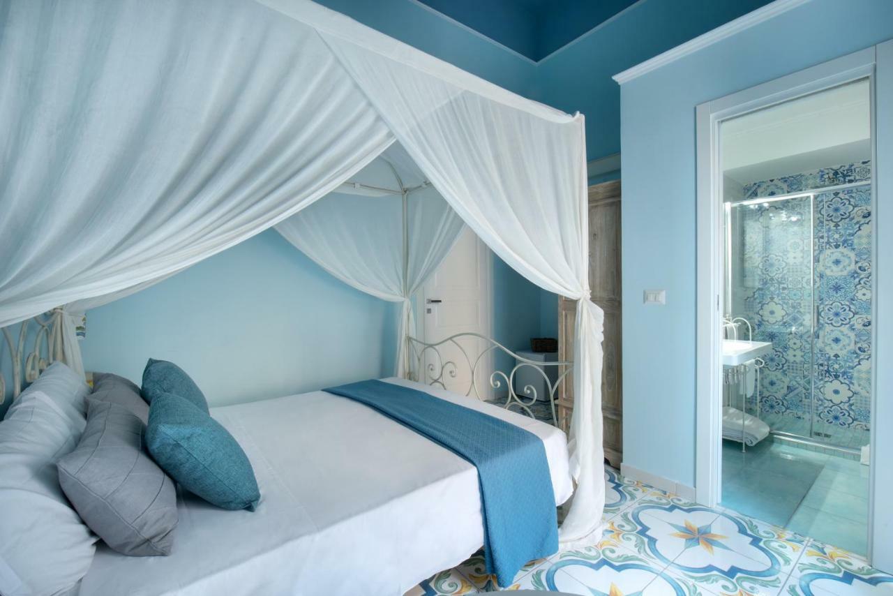 Regina Elena Bed & Breakfast Naples Luaran gambar