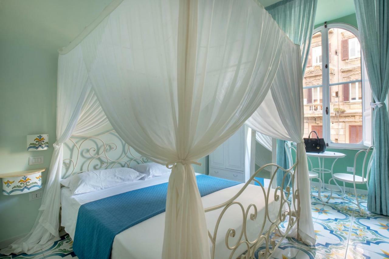 Regina Elena Bed & Breakfast Naples Luaran gambar